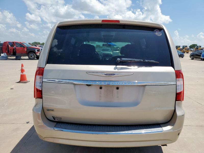 2014 CHRYSLER TOWN & COU - 2C4RC1BG9ER269657