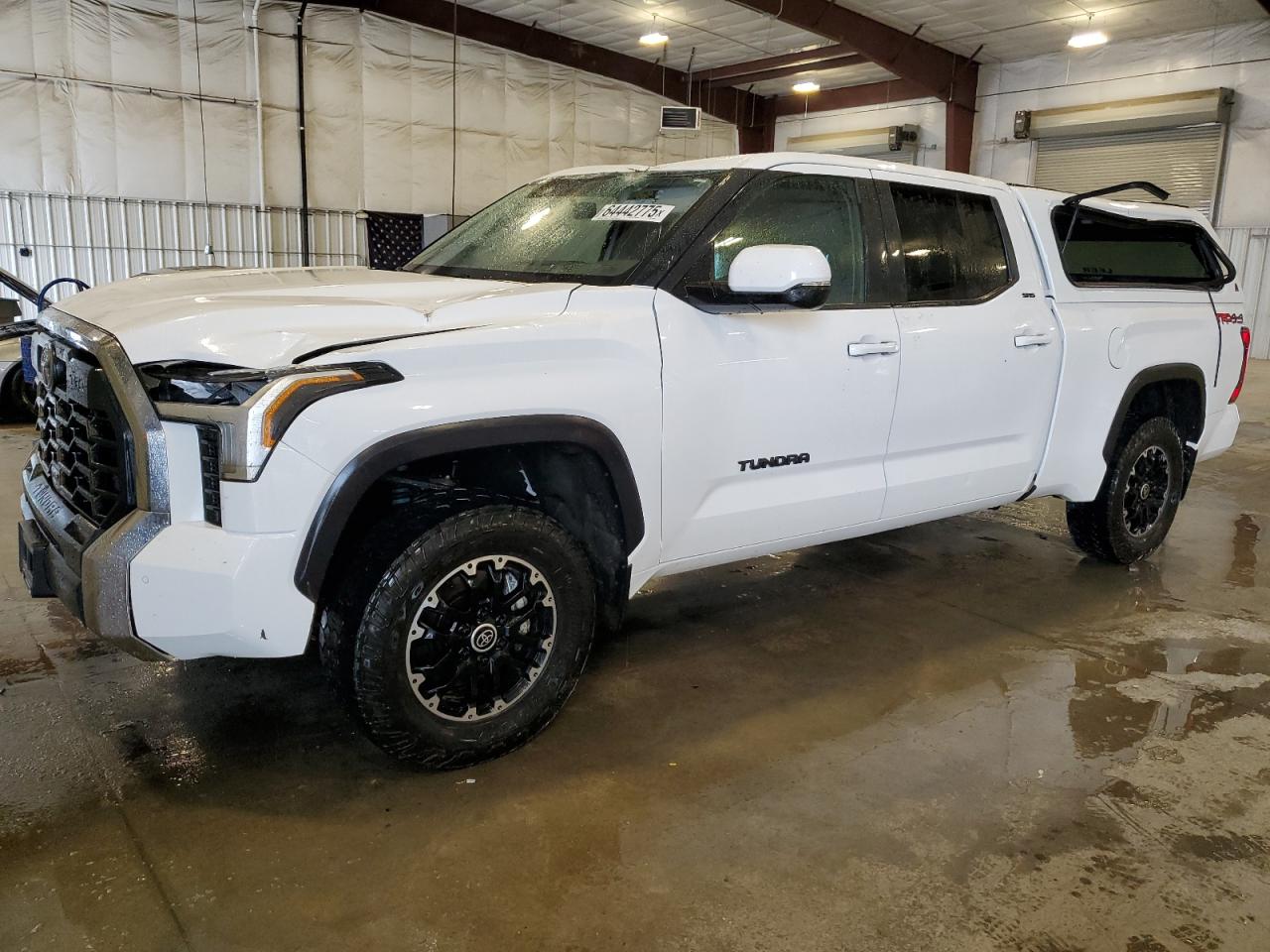 TOYOTA TUNDRA CREWMAX SR5