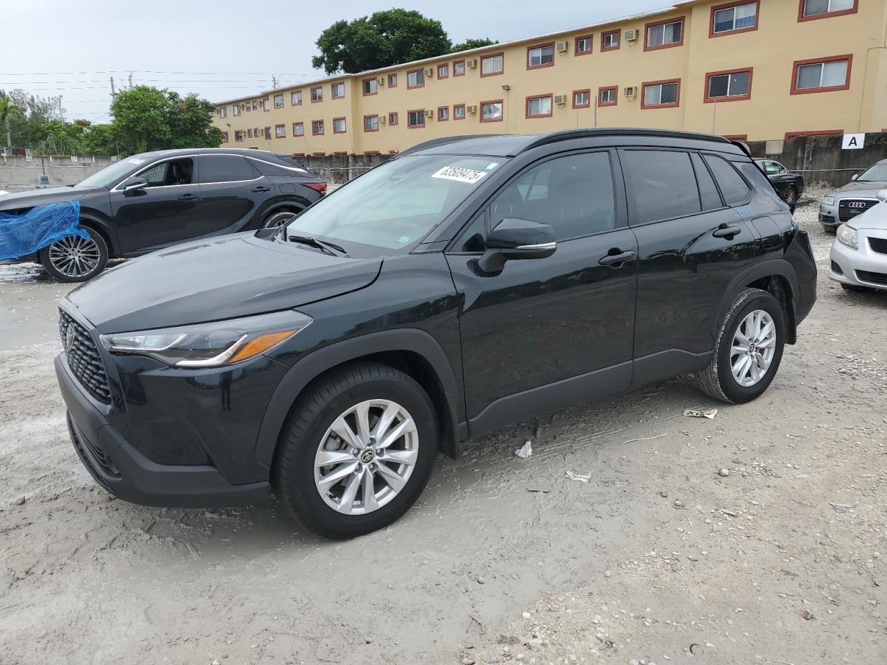 TOYOTA COROLLA CROSS LE