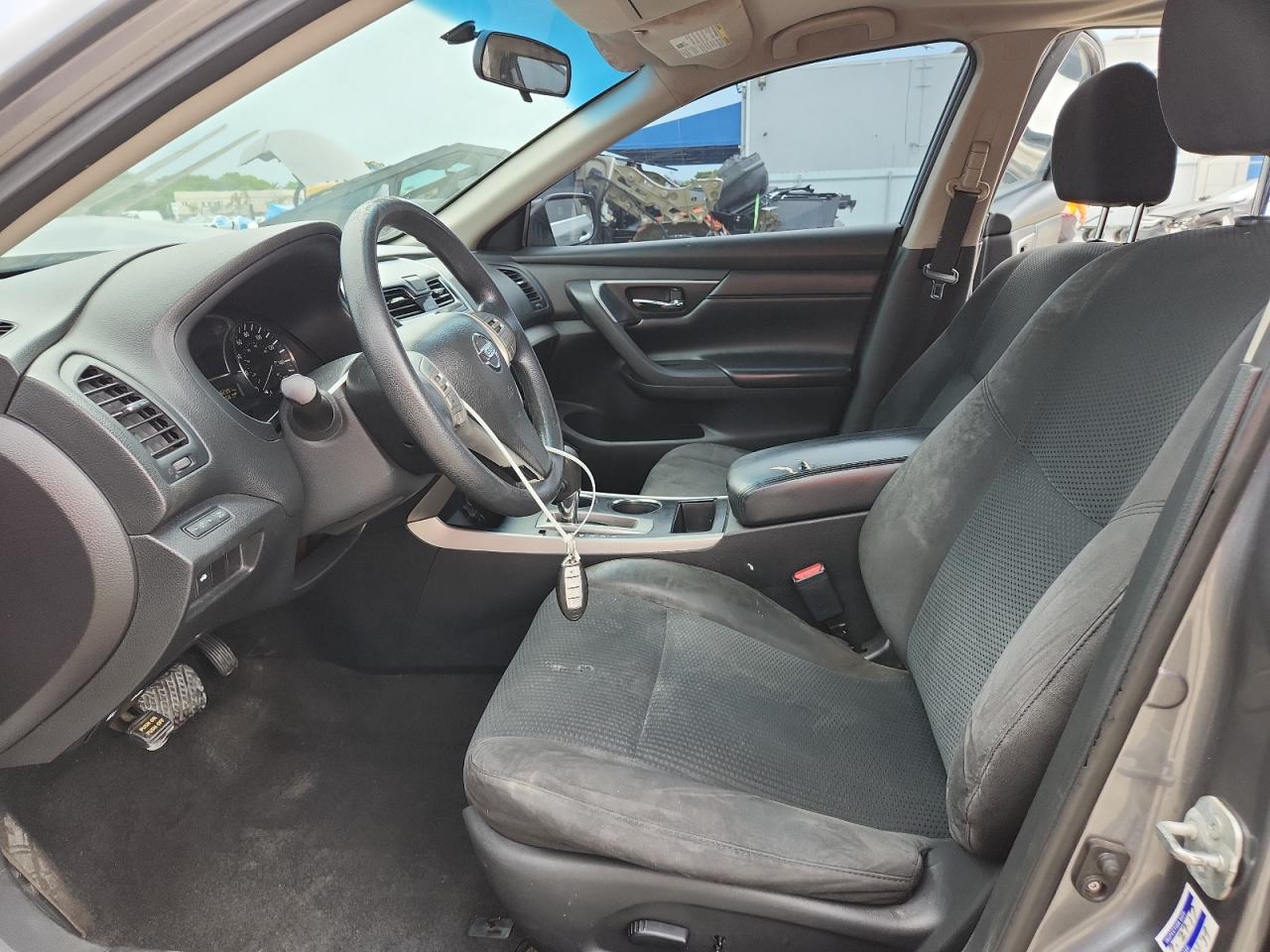 Nissan Altima 2.5 2015