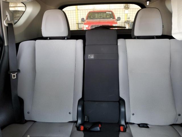 2018 TOYOTA RAV4 HV LE JTMRJREVXJD250496