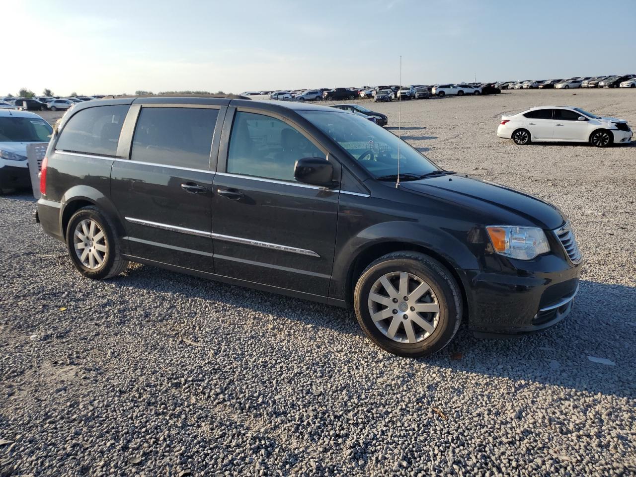 CHRYSLER TOWN & COUNTRY TOURING