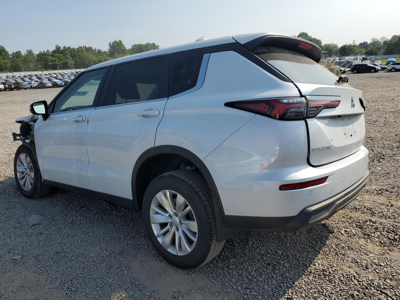 MITSUBISHI OUTLANDER ES