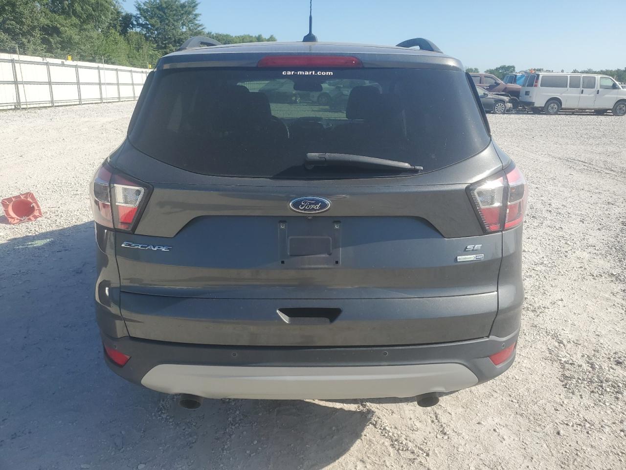 Lot #3301820428 2017 FORD ESCAPE SE