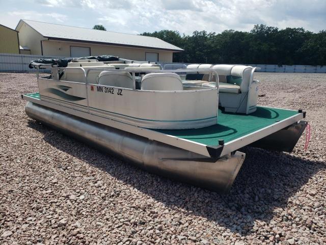 LUND BOAT 2005 FQP21214M405 photo #1