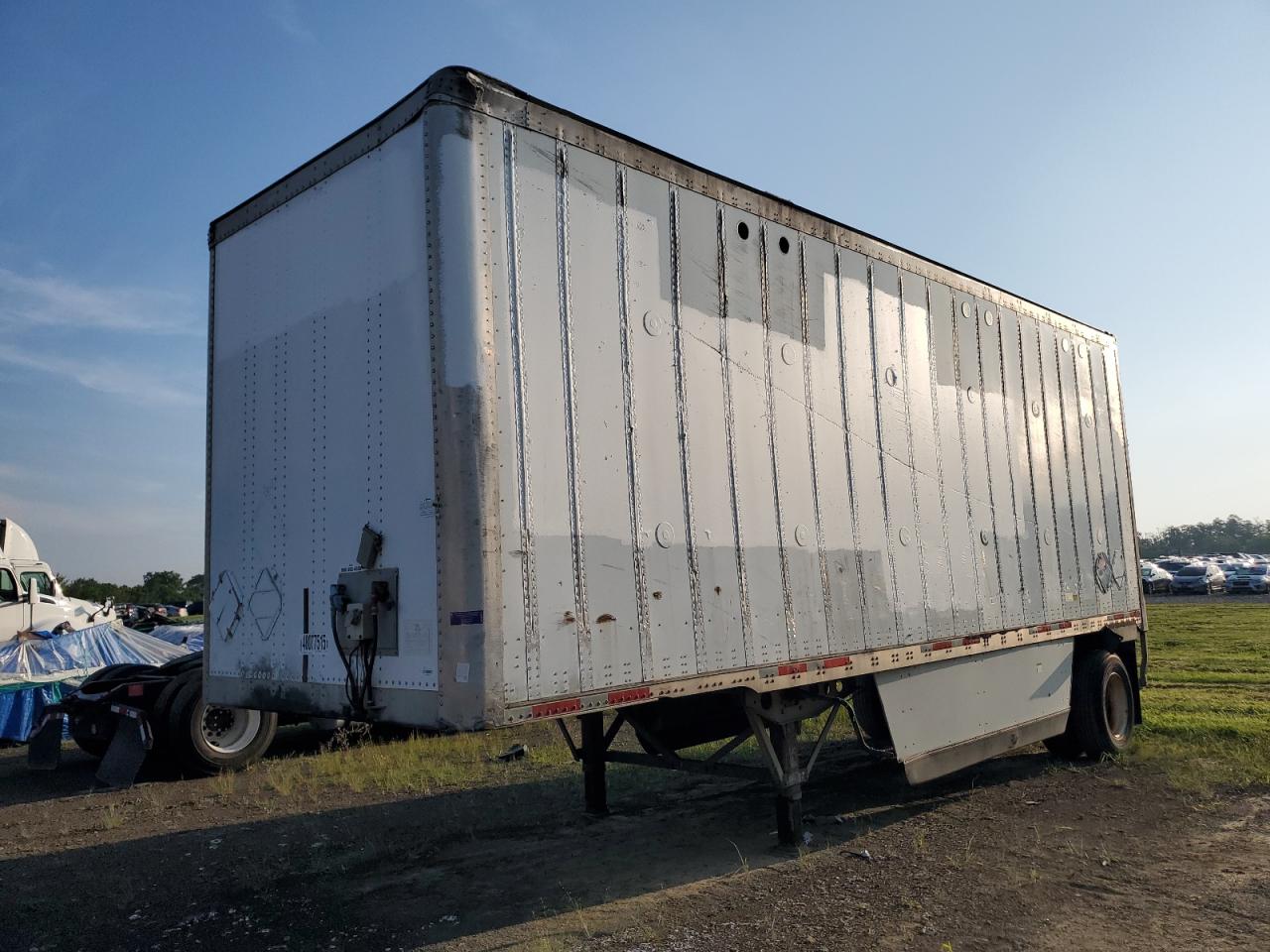 Lot #3206323103 2013 WABASH UNKNOWN