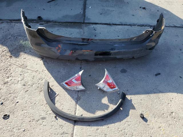 2016 NISSAN ROGUE S KNMAT2MV6GP594821
