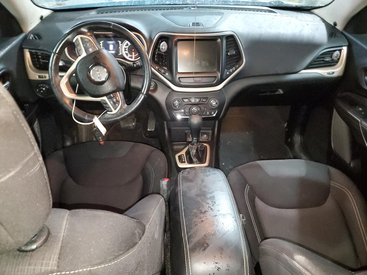 JEEP GRAND CHEROKEE LATITUDE