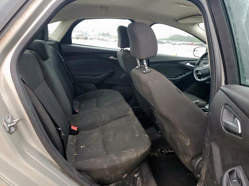 2015 FORD FOCUS SE 1FADP3F29FL243438