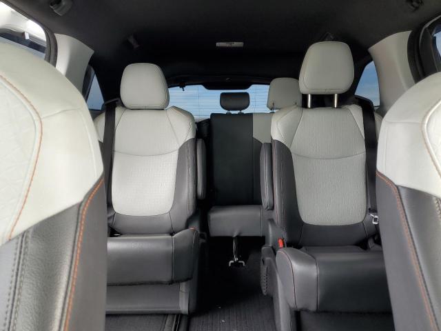 2022 TOYOTA SIENNA XSE 5TDDRKEC5NS133153