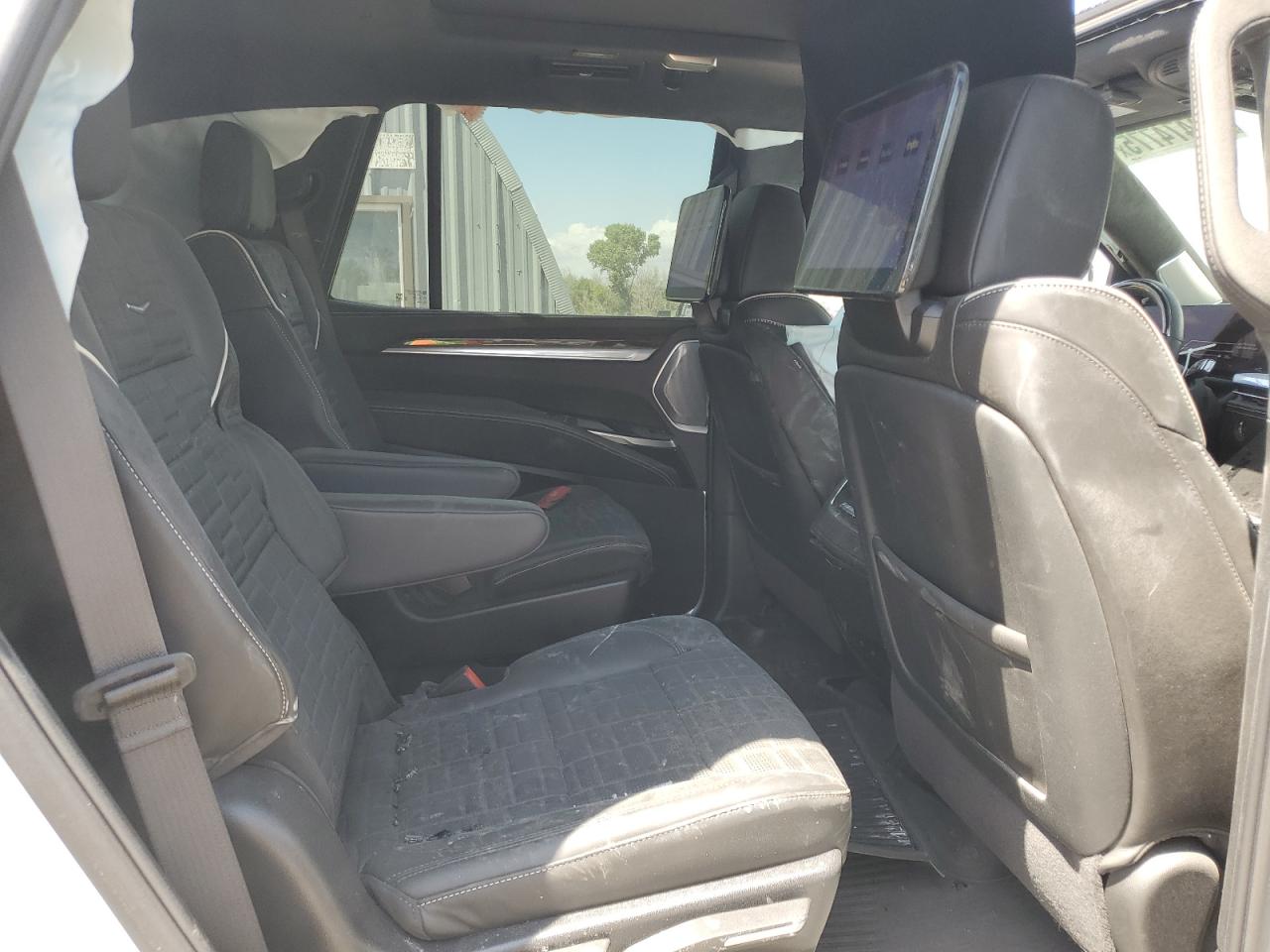 CADILLAC ESCALADE SPORT PLATINUM