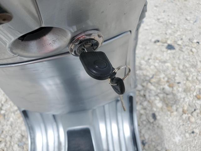 2008 VESPA LX 50 ZAPC386B885009103