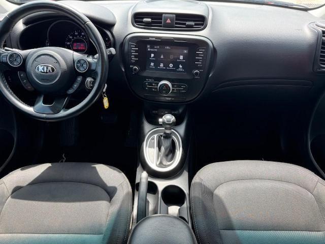 2018 KIA SOUL + KNDJP3A58J7563852