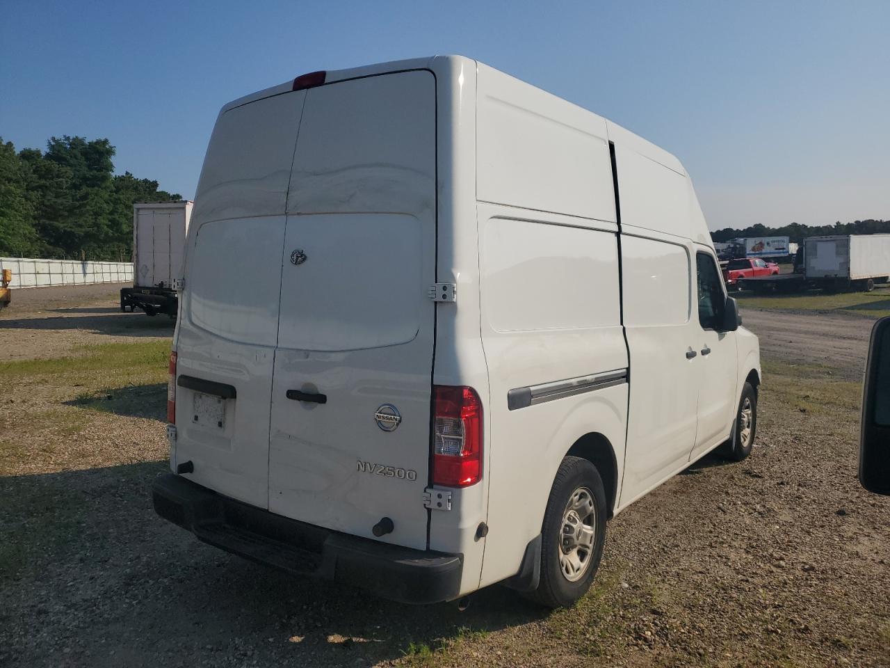 NISSAN NV2500 2500 S