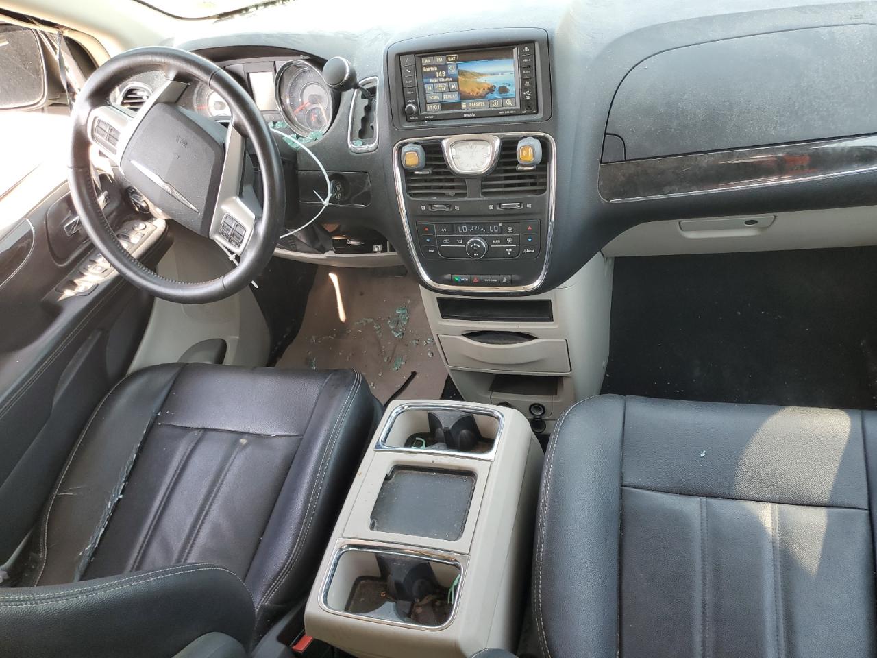 CHRYSLER TOWN & COUNTRY TOURING