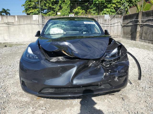 2025 TESLA MODEL Y 7SAYGDED8SF252488