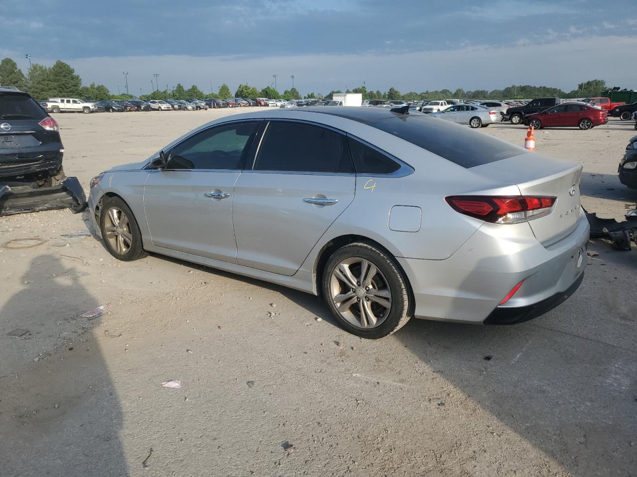 HYUNDAI SONATA SPORT