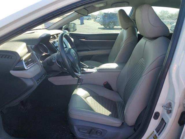 2018 TOYOTA CAMRY L 4T1B11HK1JU612697