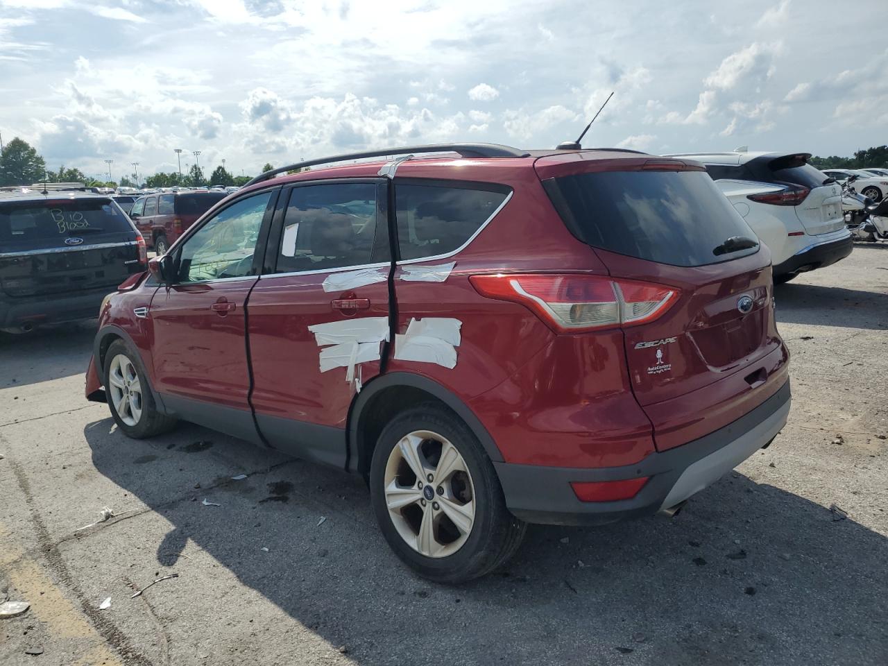 FORD ESCAPE SE