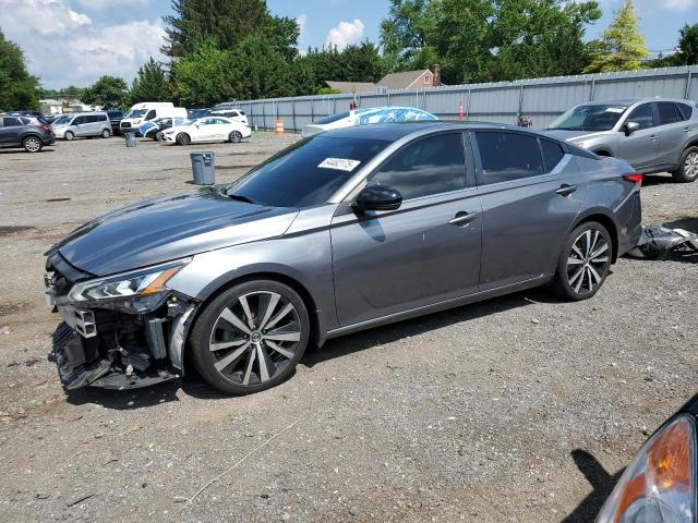 NISSAN ALTIMA SR