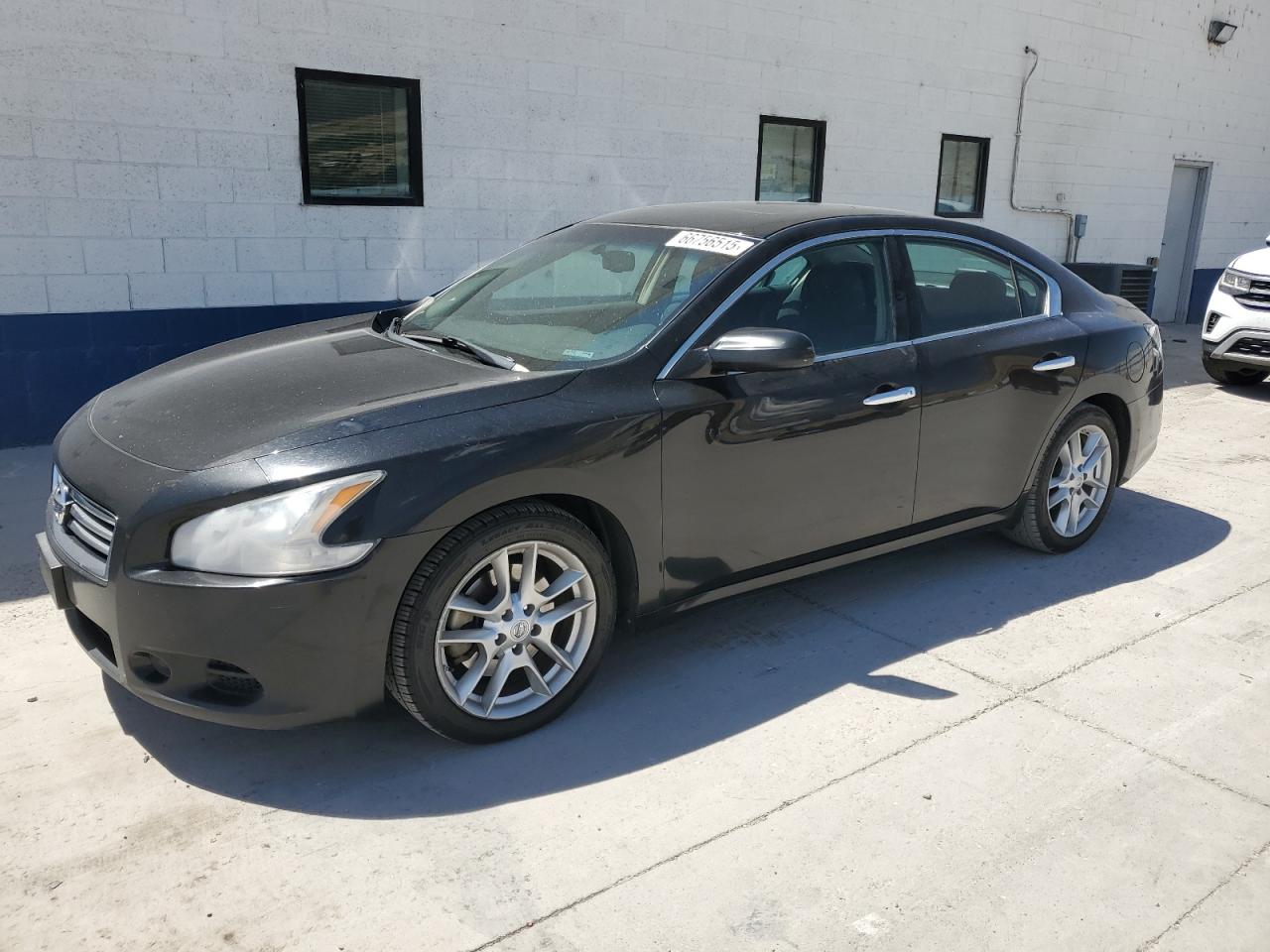 NISSAN MAXIMA S