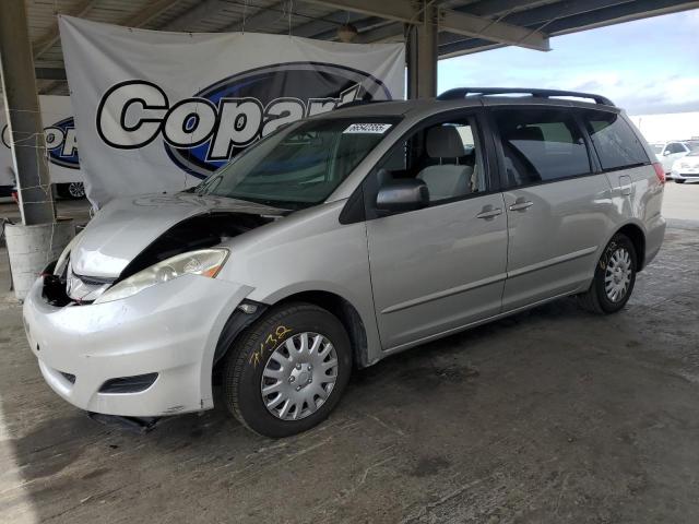 TOYOTA SIENNA CE