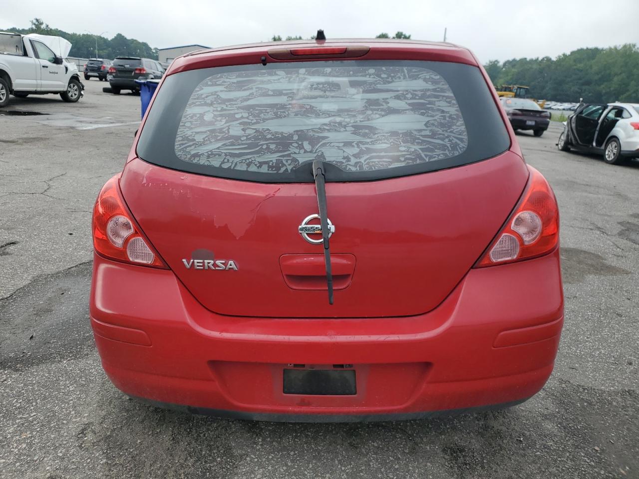 NISSAN VERSA S