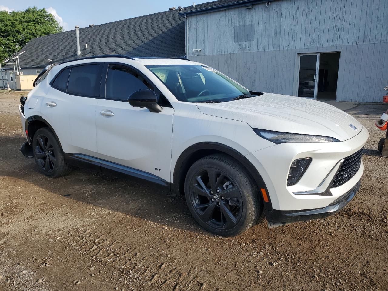 BUICK ENVISION ESSENCE