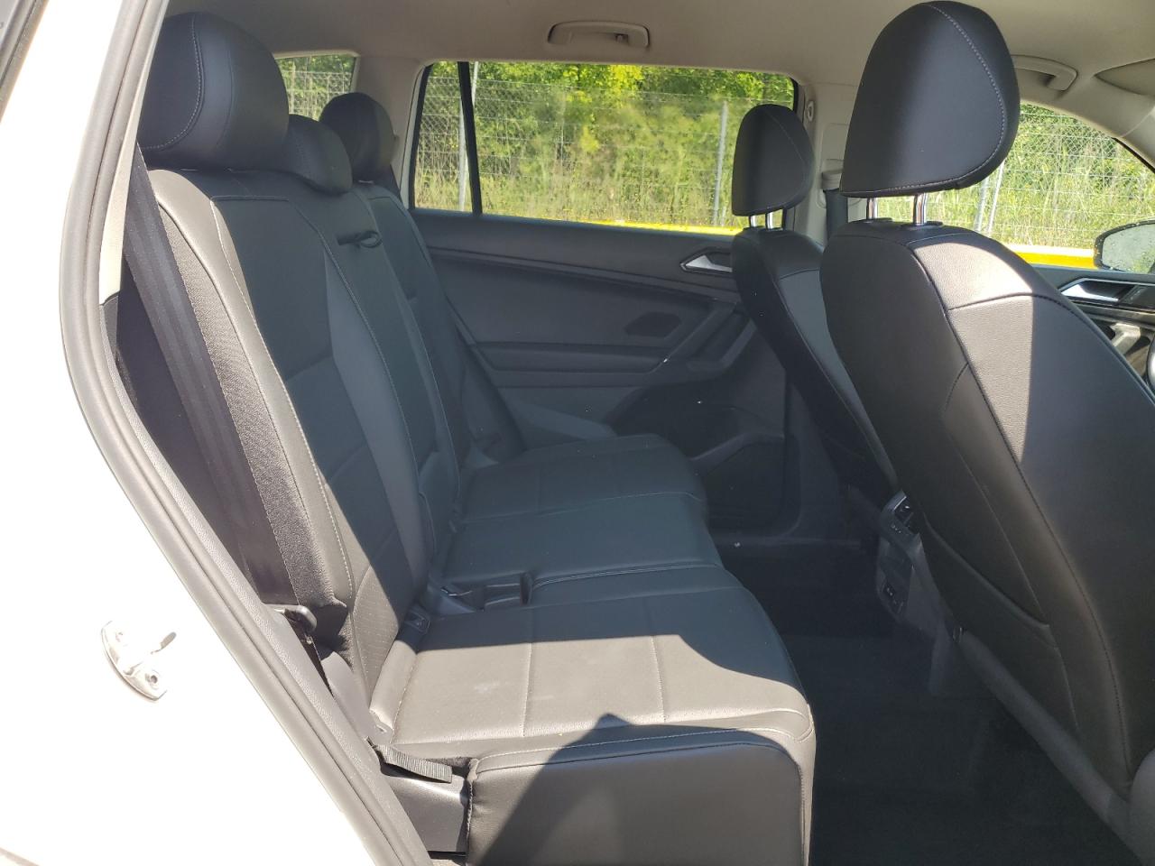 VOLKSWAGEN TIGUAN SE