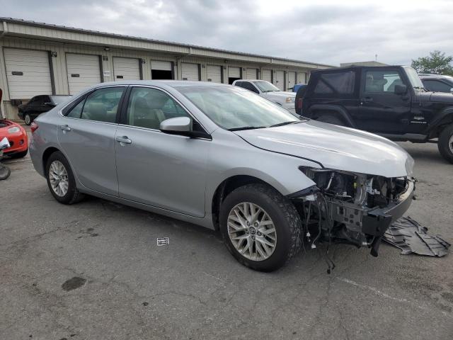 Vin: 4t1bf1fk4hu280608, lot: 62636065, toyota camry le 20174