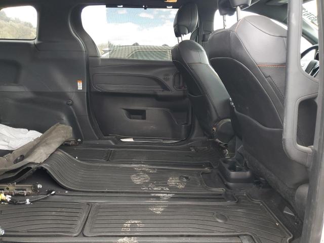 2022 TOYOTA SIENNA XSE 5TDDSKFC2NS073089