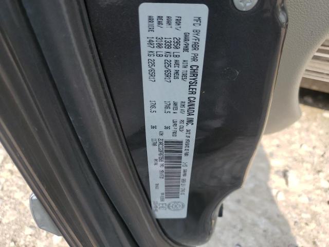 2015 CHRYSLER TOWN & COU 2C4RC1CG9FR673509