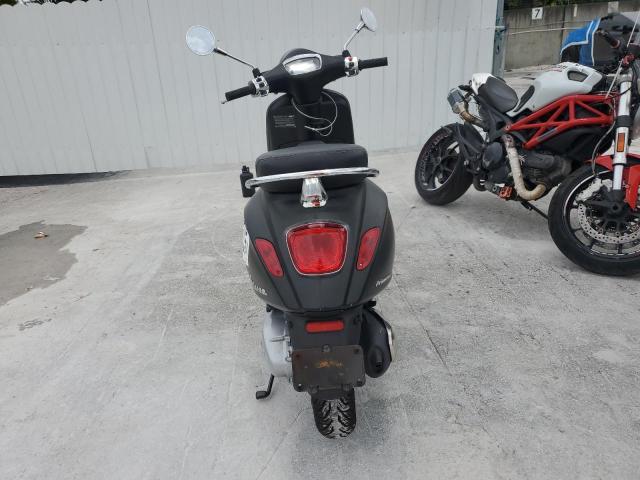 2022 VESPA PRIMAVERA/ ZAPM818G9N5906271