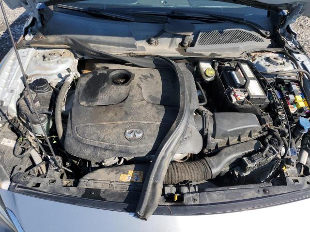 2018 INFINITI QX30 BASE SJKCH5CP1JA040415