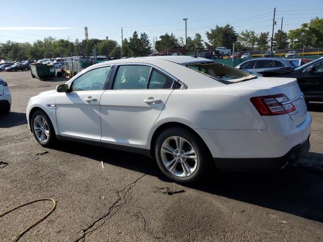 2018 FORD TAURUS SEL 1FAHP2E82JG117408