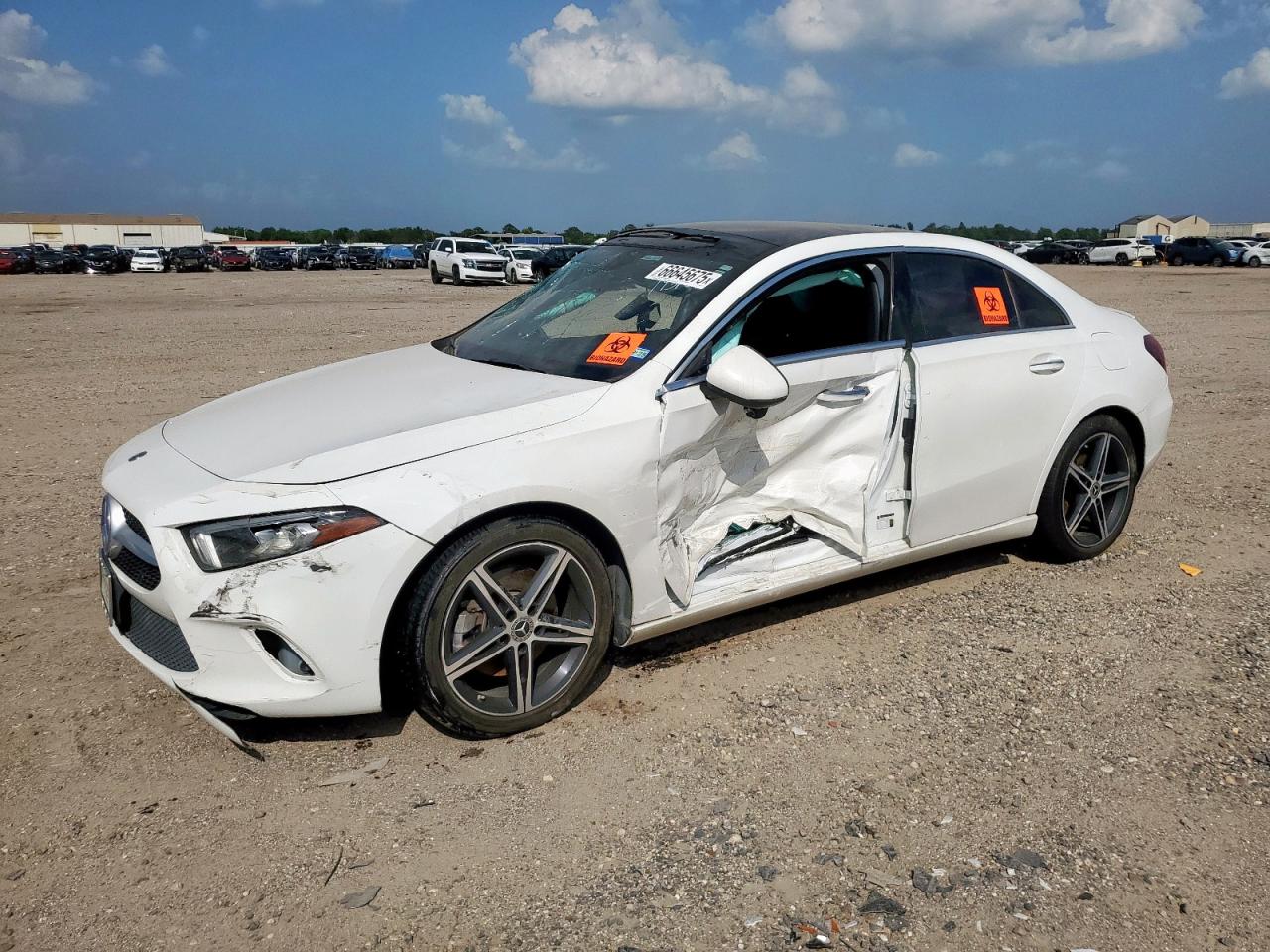 MERCEDES-BENZ A-CLASS 220