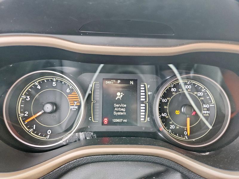 2017 JEEP CHEROKEE L 1C4PJLCB2HD231075