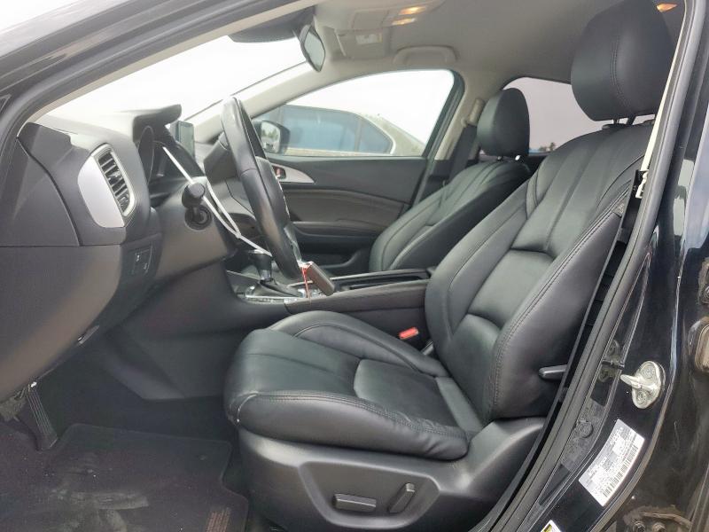 2018 MAZDA 3 TOURING 3MZBN1V3XJM179954