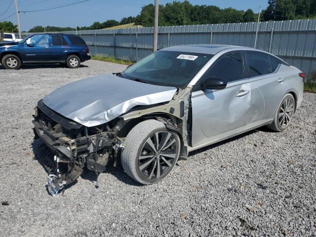 NISSAN ALTIMA SR