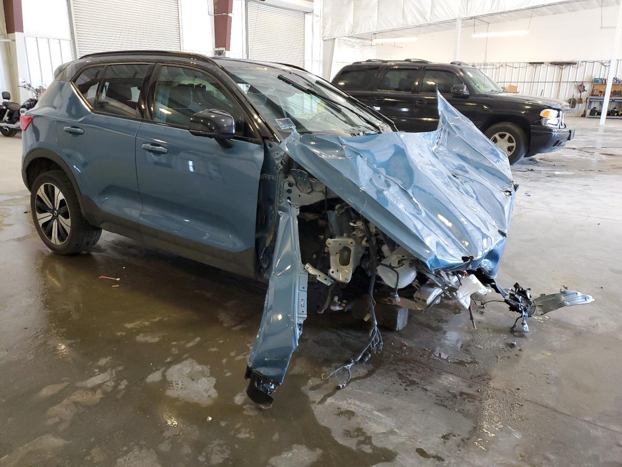 VOLVO XC40 RECHARGE PLUS