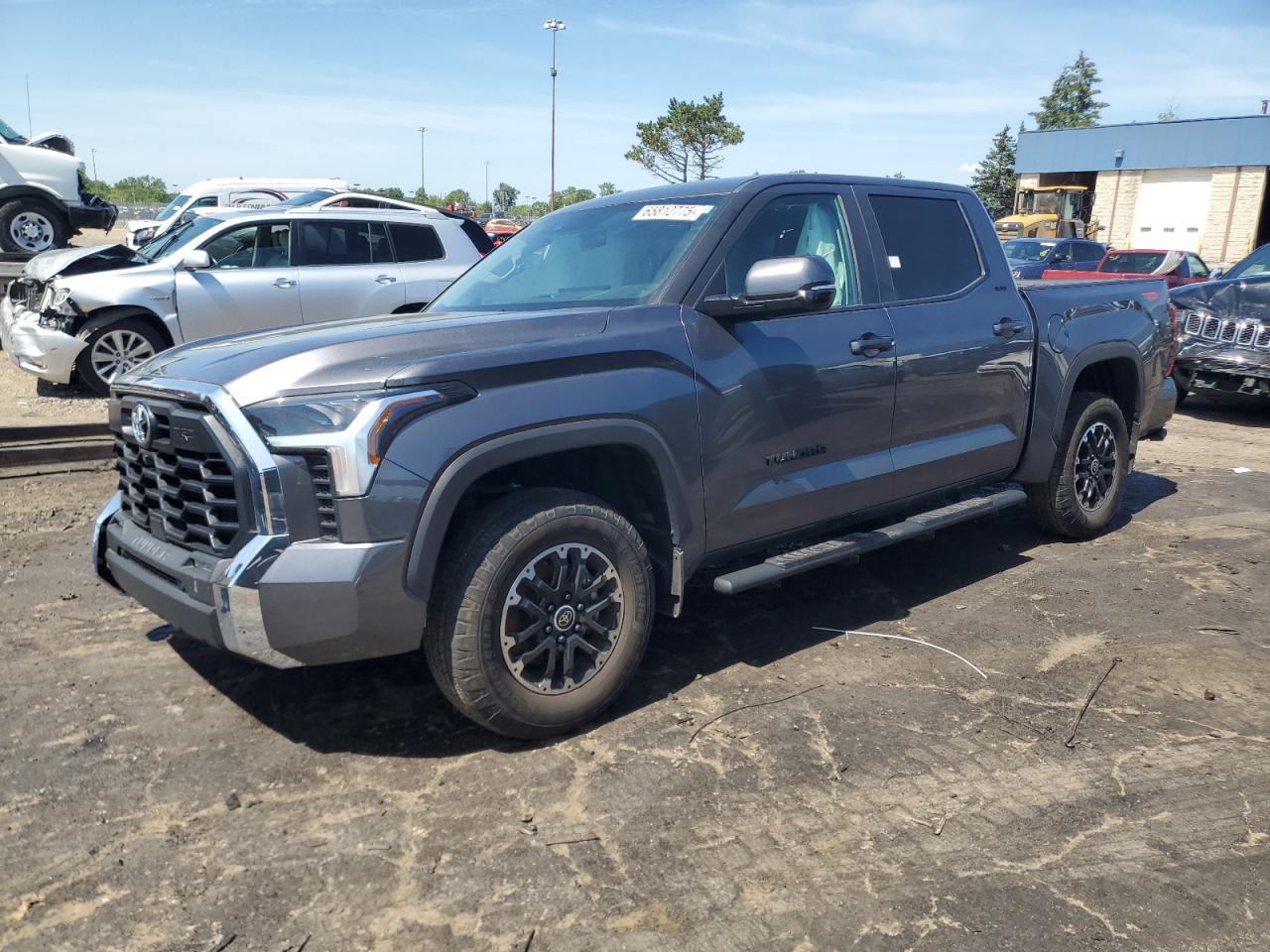 TOYOTA TUNDRA CREWMAX SR