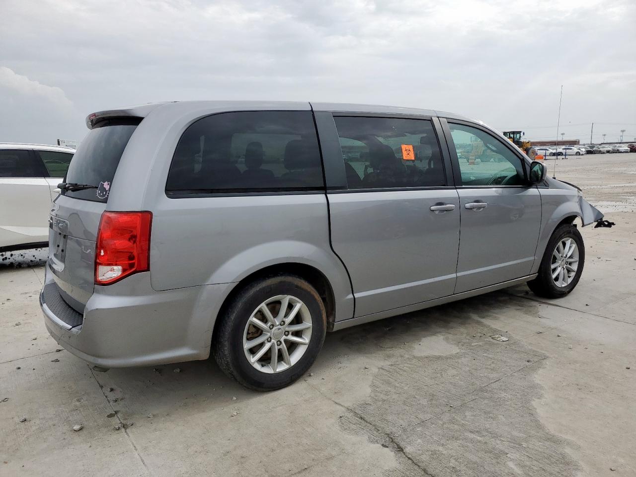 DODGE GRAND CARAVAN SE