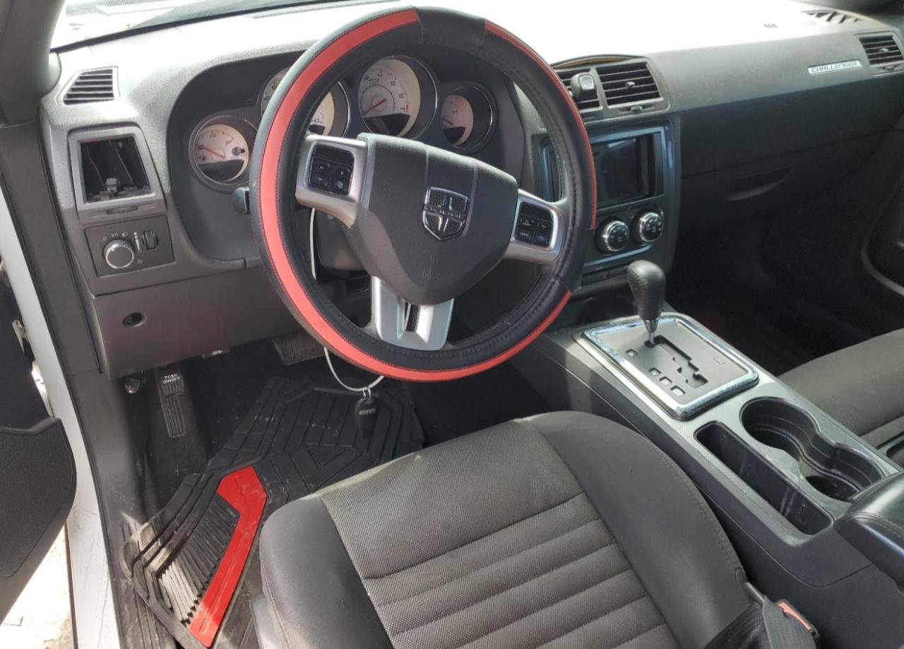 DODGE CHALLENGER SXT