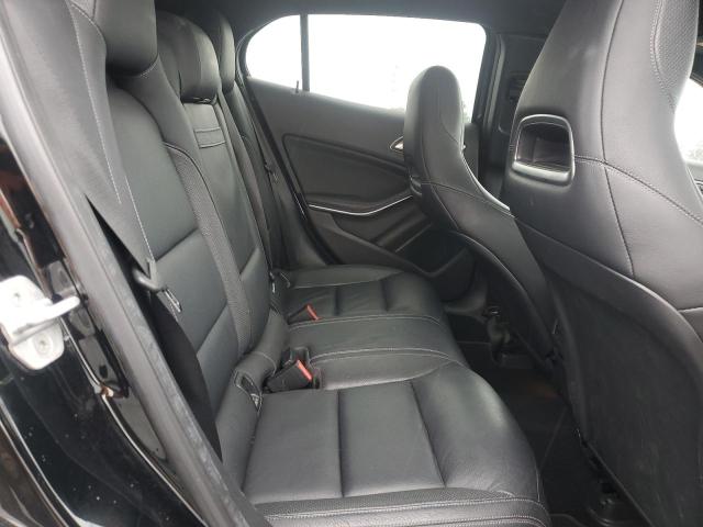 2015 MERCEDES-BENZ GLA 250 4M WDCTG4GB3FJ098980