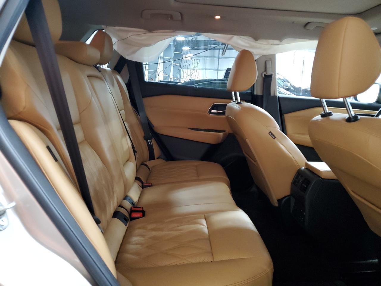 NISSAN ROGUE PLATINUM