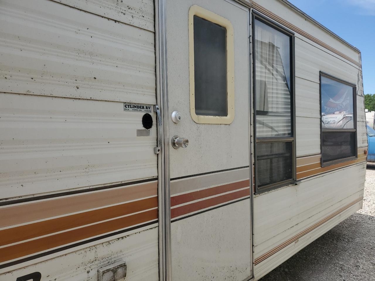 Lot #3225387853 1985 MALLARD TRAILER