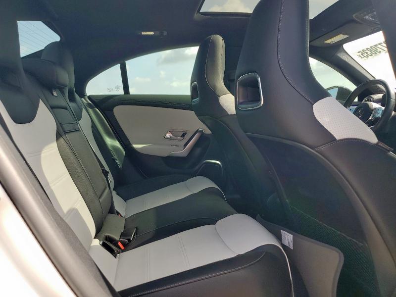 2021 MERCEDES-BENZ CLA 250 - W1K5J4GB7MN188418