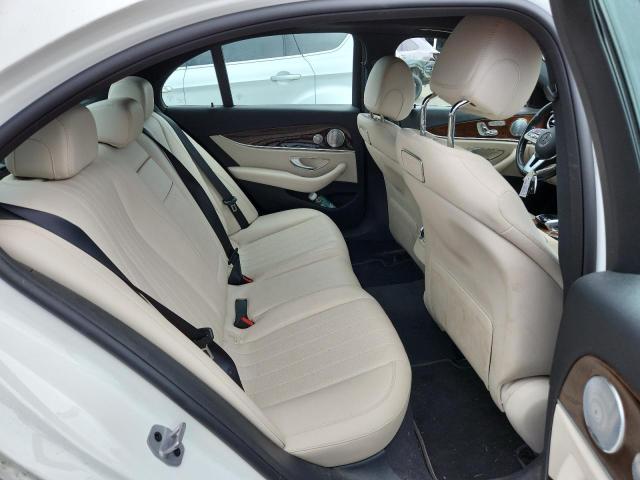 2019 MERCEDES-BENZ E 300 4MAT WDDZF4KB5KA532732