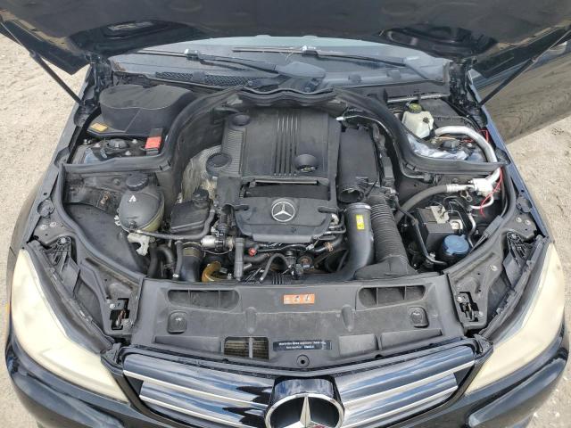 2015 MERCEDES-BENZ C250 WDDGJ4HB2FG410619