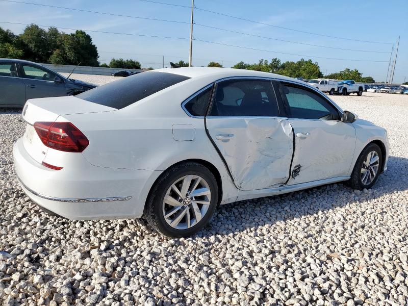 2018 VOLKSWAGEN PASSAT SE 1VWBA7A33JC009036